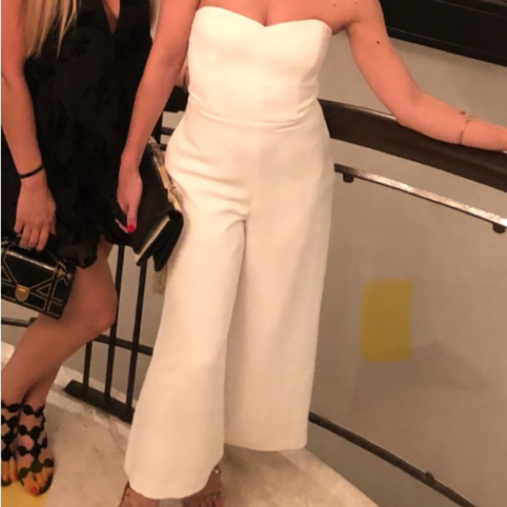 CLUB MONACO WHITE STRAPLESS JUMPSUIT